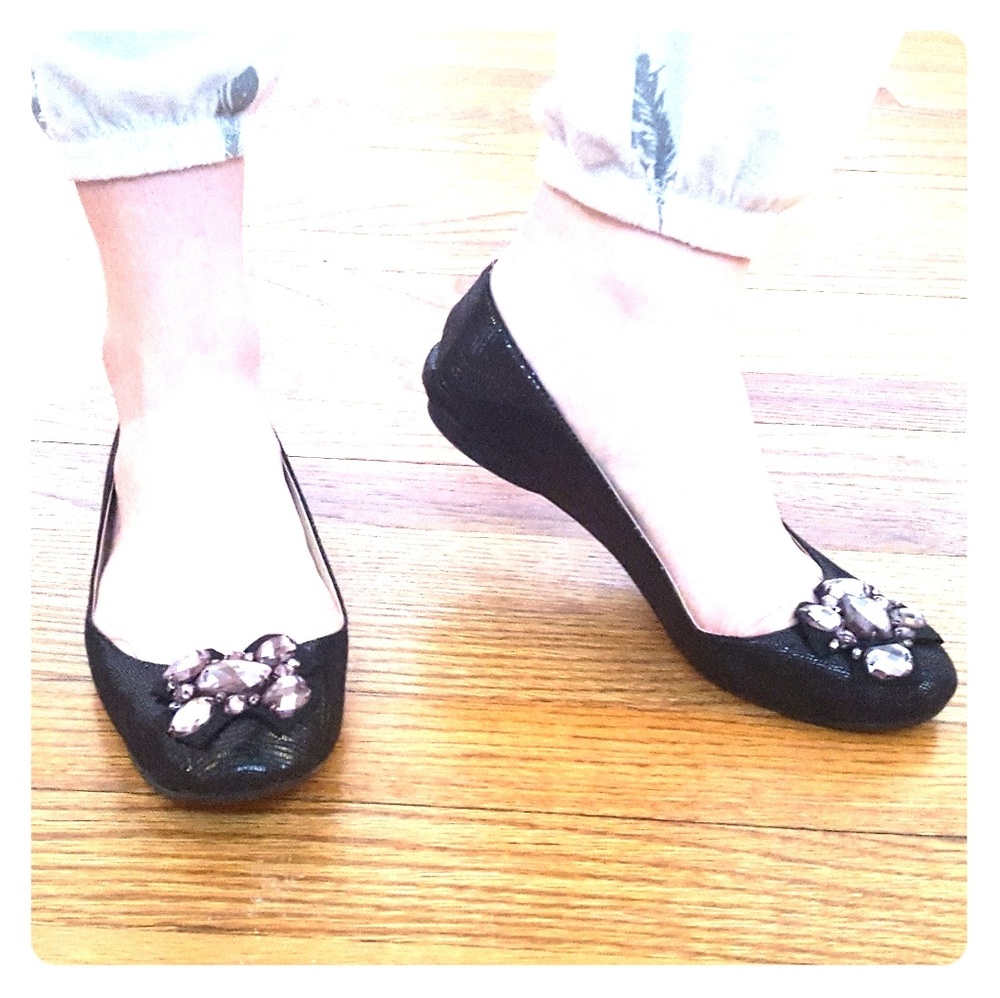 Adrienne Vittadini black flats Size 8